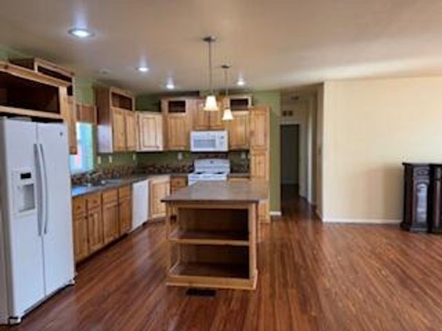 355 Colver Road UNIT 24, Talent, OR 97540