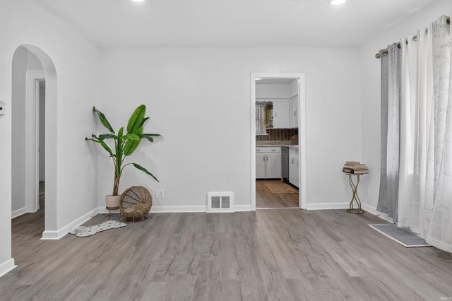 1338 Obrien Street, South Bend, IN 46628