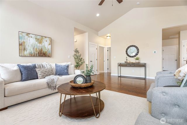 1561 Bryce Park Loop, Lynden, WA 98264