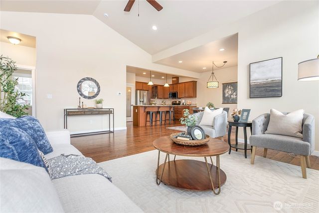 1561 Bryce Park Loop, Lynden, WA 98264