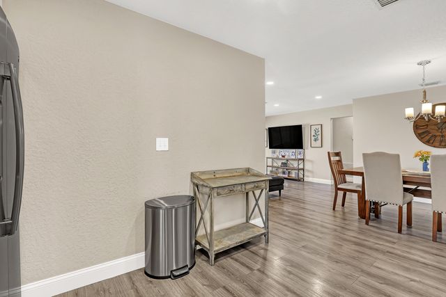 1210 Skylark Lane, Lantana, FL 33462