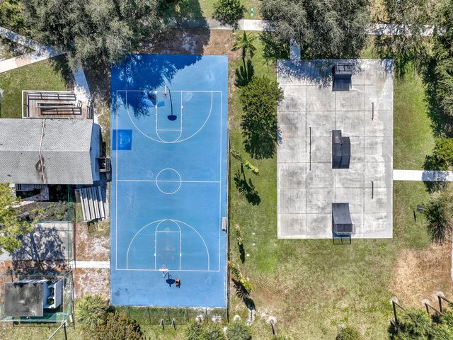 1210 Skylark Lane, Lantana, FL 33462