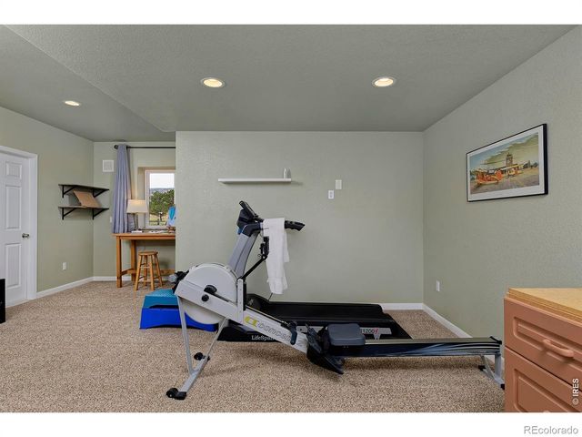 6641 Golf Club Drive, Longmont, CO 80503