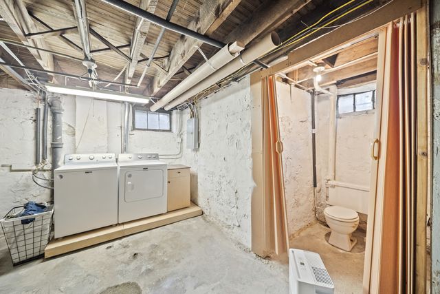 2409 Farnam Street, Davenport, IA 52803