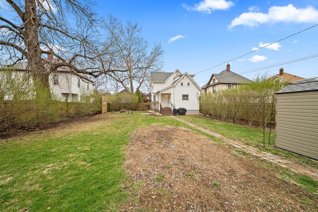 2409 Farnam Street, Davenport, IA 52803