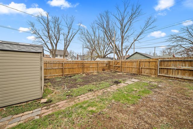 2409 Farnam Street, Davenport, IA 52803