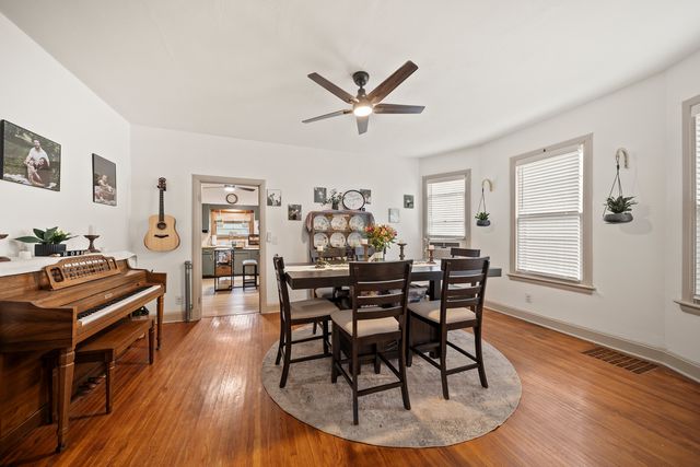 2409 Farnam Street, Davenport, IA 52803