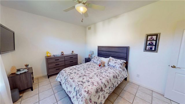 28 Capri Drive, Johnston, RI 02919