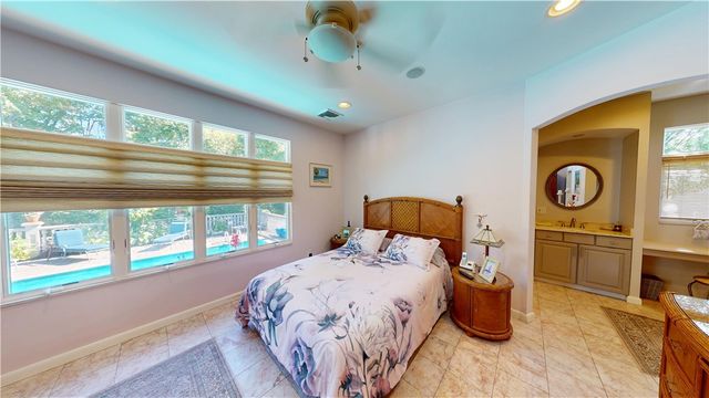 28 Capri Drive, Johnston, RI 02919