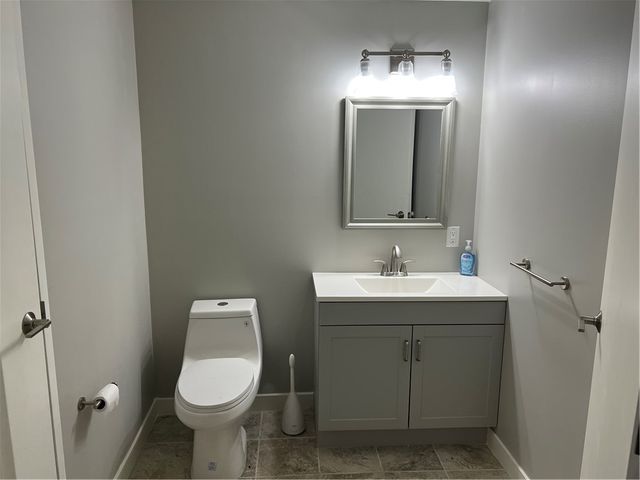 28 Capri Drive, Johnston, RI 02919