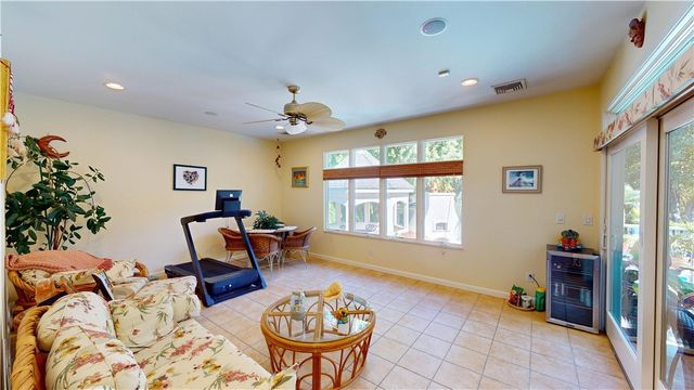 28 Capri Drive, Johnston, RI 02919
