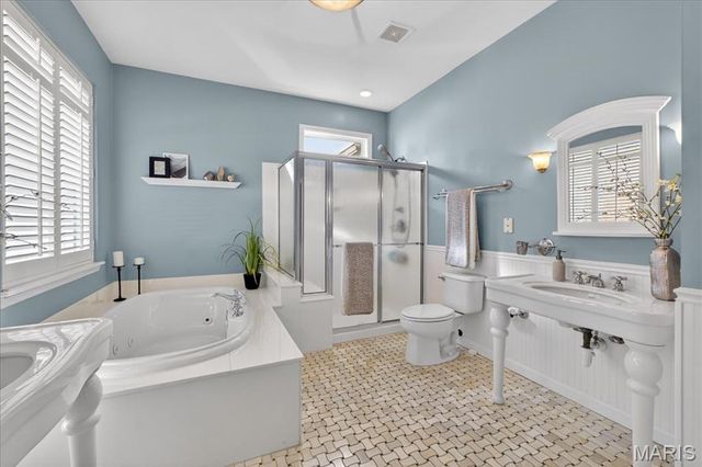 11040 Sandistan Drive, Unincorporated, MO 63146