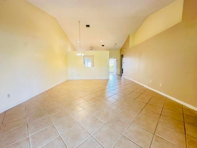 10632 Lake Shore Drive, Wellington, FL 33414