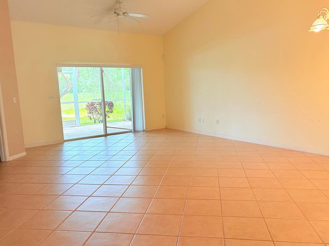 10632 Lake Shore Drive, Wellington, FL 33414