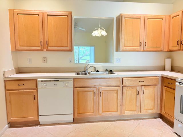 10632 Lake Shore Drive, Wellington, FL 33414