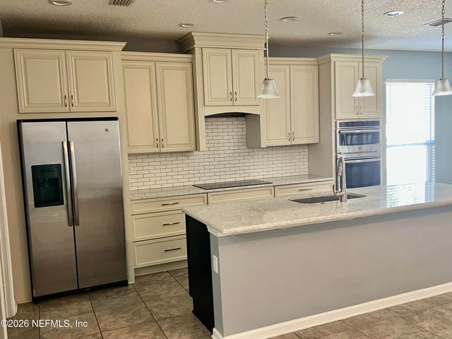 11573 SYCAMORE COVE Lane, Jacksonville, FL 32218