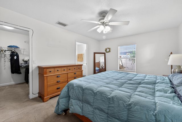 706 Osceola Avenue, Fort Pierce, FL 34982