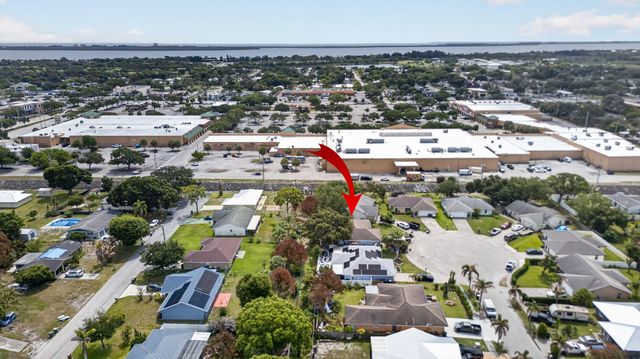706 Osceola Avenue, Fort Pierce, FL 34982