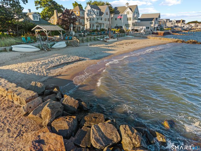 144 Shore Road, Clinton, CT 06413