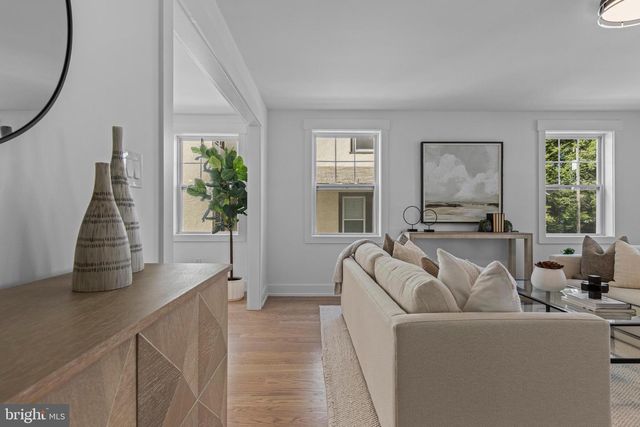 142 MERION AVE, Narberth, PA 19072