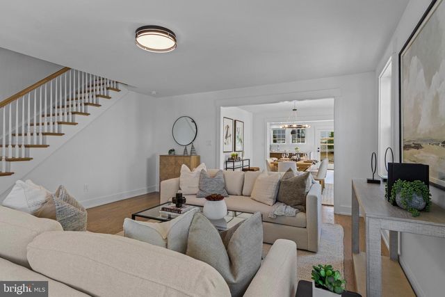 142 MERION AVE, Narberth, PA 19072