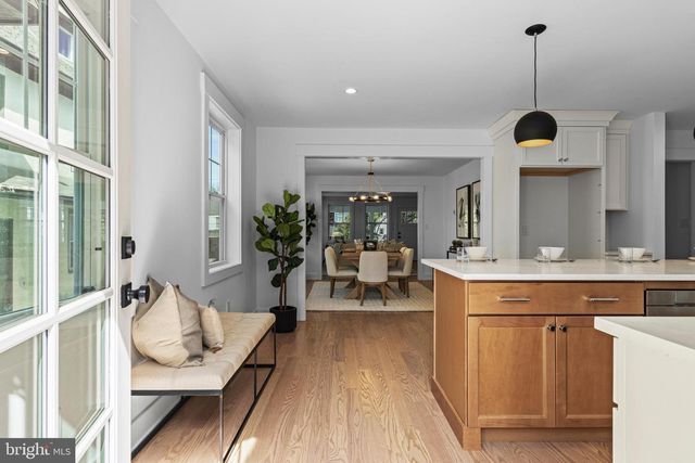 142 MERION AVE, Narberth, PA 19072