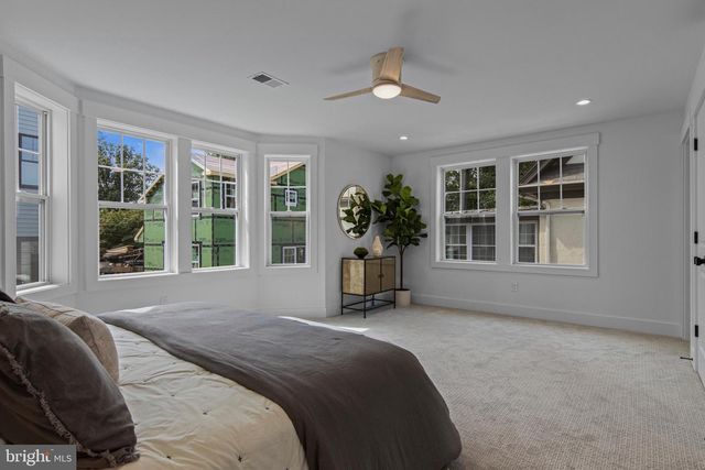 142 MERION AVE, Narberth, PA 19072