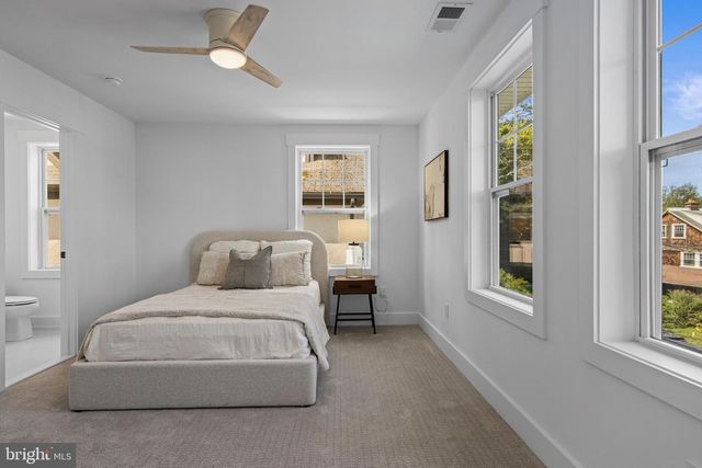 142 MERION AVE, Narberth, PA 19072