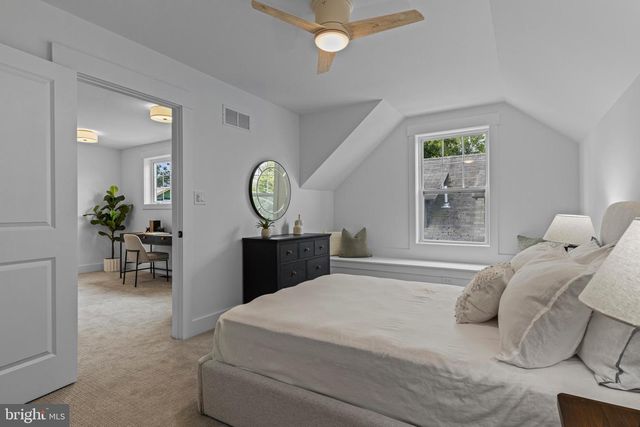 142 MERION AVE, Narberth, PA 19072