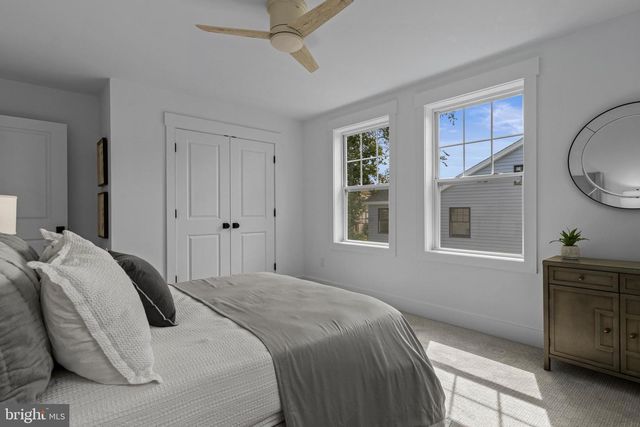 142 MERION AVE, Narberth, PA 19072