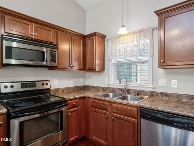 100 Ashby Drive, Clayton, NC 27527