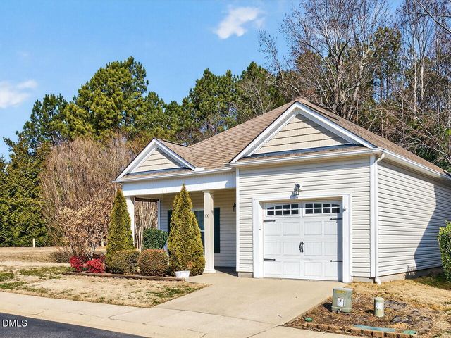 100 Ashby Drive, Clayton, NC 27527