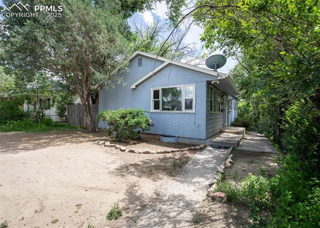 909 E Costilla Street, Colorado Springs, CO 80903