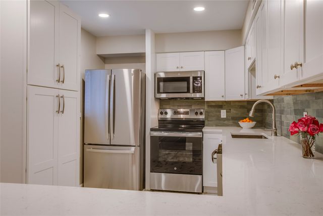 7777 Royal Lane, Dallas, TX 75230