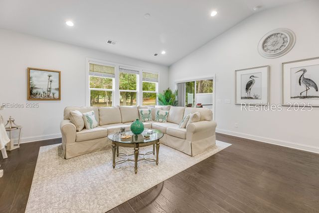 204 Wooden Wheel Ln, Bluffton, SC 29909