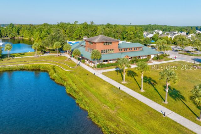 204 Wooden Wheel Ln, Bluffton, SC 29909