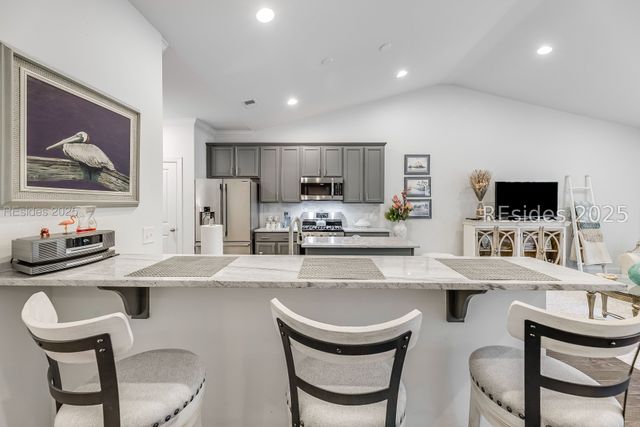 204 Wooden Wheel Ln, Bluffton, SC 29909