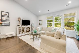 204 Wooden Wheel Ln, Bluffton, SC 29909
