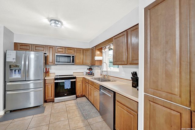 1501 Longhorn, Floresville, TX 78114