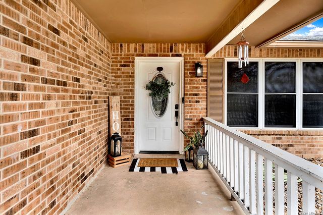 1501 Longhorn, Floresville, TX 78114