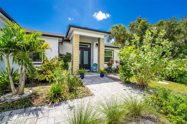 17381 ROBINSON AVENUE, Port Charlotte, FL 33948