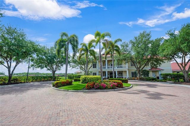 3929 Hampton CIR, Alva, FL 33920