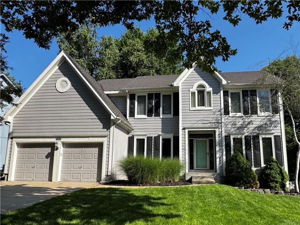 5114 W 156th Street, Overland Park, KS 66224