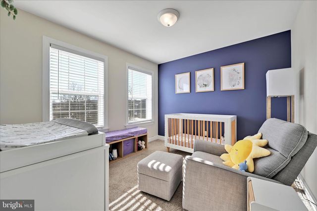 30 JENNIFER RD, York, PA 17404