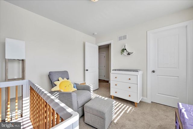 30 JENNIFER RD, York, PA 17404