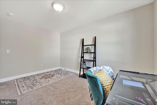 30 JENNIFER RD, York, PA 17404