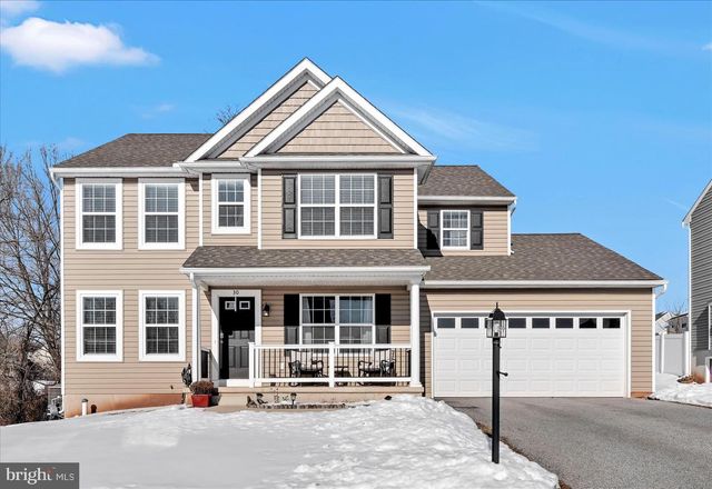 30 JENNIFER RD, York, PA 17404
