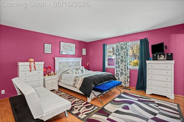 4202 Greenbrook Lane, Flint, MI 48507