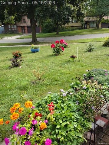 4202 Greenbrook Lane, Flint, MI 48507