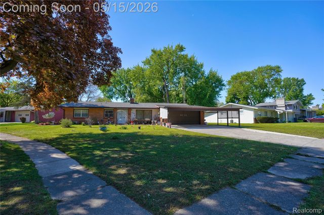 4202 Greenbrook Lane, Flint, MI 48507